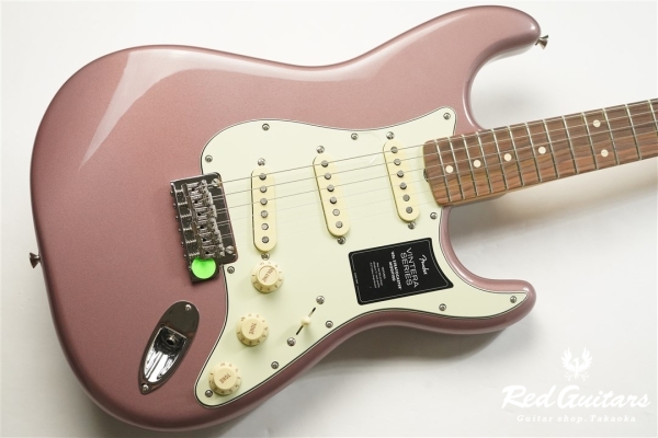 VINTERA ’60S STRATOCASTER MODIFIED - Burgundy Mist Metallic
